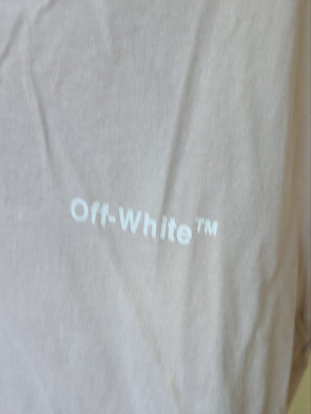 Off-White Men’s Short Sleeve T-Shirt in Pale Pink - Picture 3 of 5